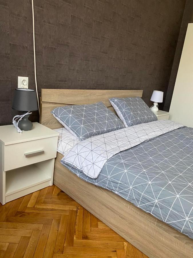 Apartment Little Vienna Ρούσε Εξωτερικό φωτογραφία