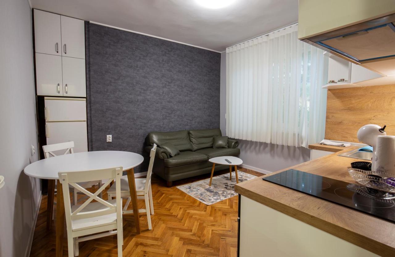 Apartment Little Vienna Ρούσε Εξωτερικό φωτογραφία